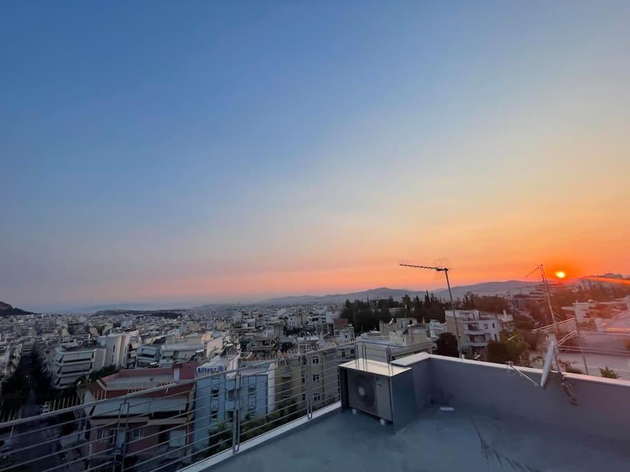 Acropolis Panorama Studio Apartment Атина Екстериор снимка